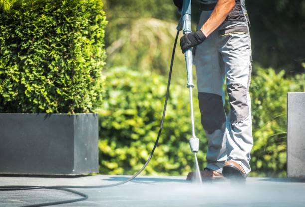 Best Oil Spill Cleanup  in Cleveland, FL